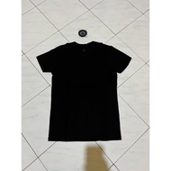Uniqlo Heattech Tee