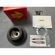 Bmw MOMO Steering Wheel Adapter E82 E87 E90 E91 E92 E93 M3 1M E84 X1 Applicable Product