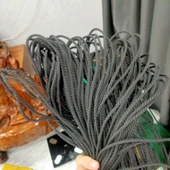 1kg of black wire with 2mm-7mm mesh
