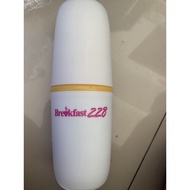 breakfast 228 bottle