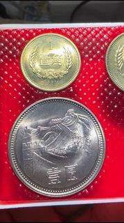 全套初鑄1981年長城紀念幣套裝一盒，早期原裝盒～廣州工商銀行流花儲蓄所，品相好