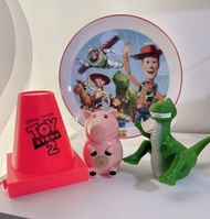 日本絕版罕見抱抱龍泡泡龍火腿豬上鏈發條鏈車麥當勞擺設。三眼仔兔哥勞蘇火腿豬ham胡迪Toy Story 3彈簧狗泡泡龍。草莓熊Chip n Dale 鋼牙與大鼻奇奇Alice時間兔妙妙貓史迪仔小金St