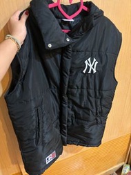 🇯🇵日本古著店購入【MLB刺繡logo羽絨背心】男女都可 女生穿比較寬鬆/vintage MLB down vest