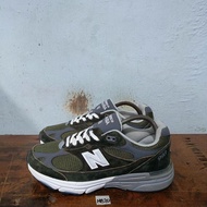 sepatu second ori new balance 993 militarygreen size 42