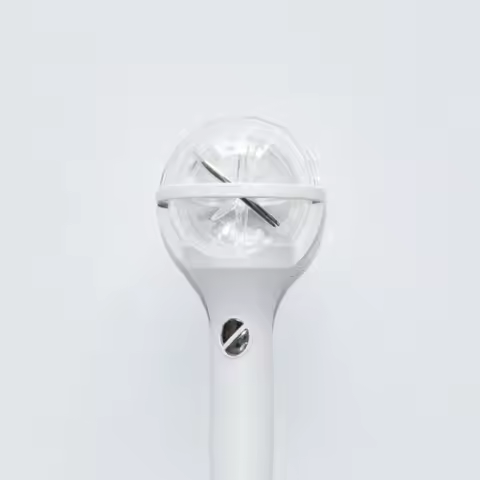 Hot Global Pop KATSEYE Series Mini Lightstick Keychain Pop Star Creativity backpack Keyring Lightsti