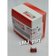 SMALL BUILT-IN FUSE 7.5A 7.5 AMPERa NMAX N MAX R25 MT25 R 25 MT 25 ETC YGP 1WD-H2151-20