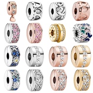 สร้อยข้อมือ PANDORA แท้แบบใหม่ประกาย pavé และโลโก้สายเสน่ห์คลิปสีชมพู pavé เสน่ห์ผู้หญิง DIY ลูกปัดข