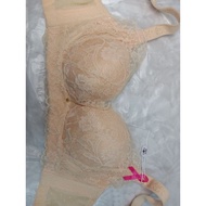 EMBROIDERY BRA 32C CUP