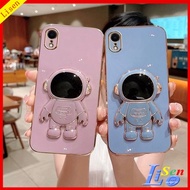 iPhone xr xs max iPhone x 7 plus 8 plus 6 6s 7 8 se 2020 6 plus 6s plus Astronaut Stand Phone Case Y