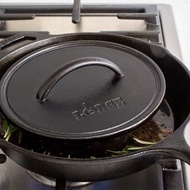 美國LODGE 美國製圓形鑄鐵壓肉板 L8RFIP