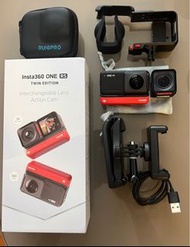 Insta360 ONE RS TWIN EDITION 送多樣配件99% new
