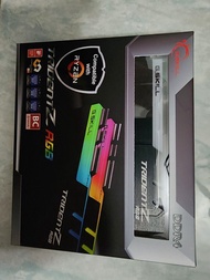 DDR4 3200 8Gx2 （G.skill）