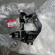 50311 K0W N00 STAY, R FR COVER HONDA ADV150cc