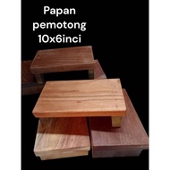 (papan pemotong) (papan dagang) (papan landas)