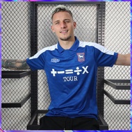 23/24 เสื ้ อฟุตบอลผู ้ ชาย Ipswich Town Home Jersey