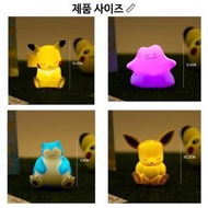 「現貨」(單售)正版 韓國 寵物小精靈 Pokémon 睡覺公仔 比卡超 百變怪 伊布 卡比獸 小夜燈 床頭燈 擺飾燈 夜燈