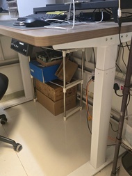 FreeMAX 電動升降桌