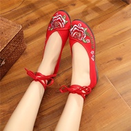 Taobao รองเท้าคัชชูผู้หญิงรองเท้าตรุษจีนผญรองเท้าแฟชั่นสไตล์จีน