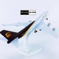 Boeing 747 Model Airplane UPS Air Cargo