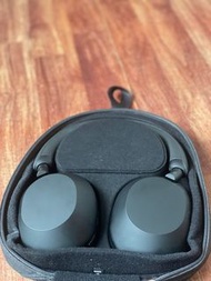 Sony WH-1000XM5 not XM4 Bose