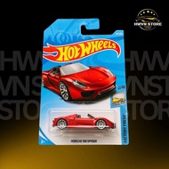 Miniverse - Red Hotwheels Porsche 918 Spyder model car