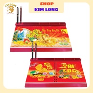 XO AT TE 2025 GOLDEN SNAKE Calendar / PLASTIC BASE DESK CALENDAR with 53 weeks plastic base, middle 