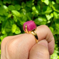 KJ451 แหวนทับทิมทรงหกเหลี่ยม 18 กะรัต Natural Hexagonal Ruby Ring ขนาดแหวน 53.5