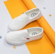 KIM&CO. Sunrise(KF008W) รองเท้าผ้าใบกันน้ำ แฟชั่นผู้หญิง สลิปออนมินิมอลกันน้ำ นุ่มสบาย ไม่ต้องกลัวฝน