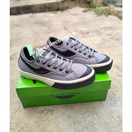 Compass trail shoes Men's sneakers and Wanita School shoes/