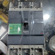 MCB breaker nfb Schneider EZC250F 200A 3P /Mccb 200A Schneider 3P