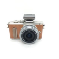 Olympus E-PL8 + 14-42mm Kit Set
