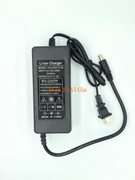 Sạc Pin 5S3A 21V - 3A có quạt tản nhiệt dùng cho Pin Li-ion (Lithium-ion) Có Đèn Báo Đầy Pin