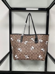 🎀Brand New Free Shipping💙Coach 購物袋 C6160 coach & snoopy  peanuts 聯名款tote手提包 ｜Color 卡其色｜Size 33x29x16