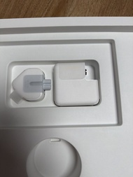 Apple Charger 全新 Macbook Pro 充電器 70W
