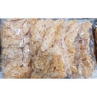 Hekeng crackers ready to consume