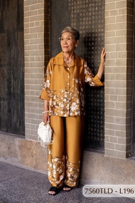 Đồ lụa cho bà mặc nhà Thành Duyên tay lỡ cổ xếp ly quần dài thoáng mát - 7560TLD