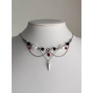 Simple gothic bead necklace