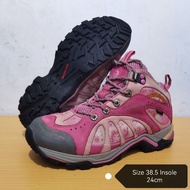 BLACKYAK GORE-TEX 38.5 Hiking Shoes