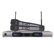 One for Two Microphone Wireless Microphone UHF Dynamic Microphone Wireless Microphone Performance St