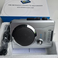 Máy nghe băng cassette Băng radio AM/FM mini mới tự động trả chiều băng máy ghi âm radio hoài cổ