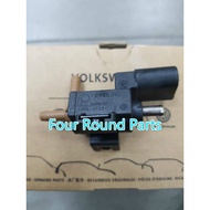 VOLKSWAGEN VW GOLF MK6 1.4 TURBO SOLENOID VALVE 03C906283B (ORIGINAL)