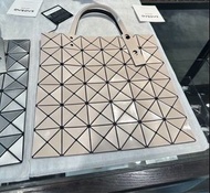 特價❗️Issey Miyake Bao Bao beige handbag 三宅一生 經典 六格 奶茶色 米色 手袋 包包 tote bag shopping 日本專門店
