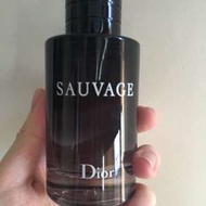 Dior Sauvage 香水