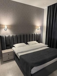 Luxe Plaza Hotel near EVN Zvartnots airport