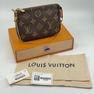 LV Mini Pochette Accessoires