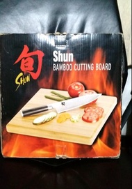 "旬" 砧板 竹砧板  旬牌 "Shun" new bamboo cutting board Japanese chefs 36x36x4cm