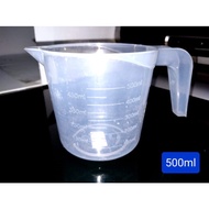 Material: PP Plastic (5) Color: Transparent Capacity: Maximum 500 ML (600 ML) Bottom Diameter: 8 cm 