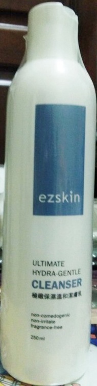 輕鬆美膚 ezskin 極緻保濕溫和潔膚乳 2024/1製造 250ml 全新 現貨