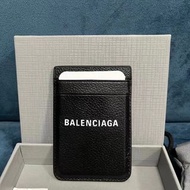 Balenciaga 巴黎世家磁吸卡包
