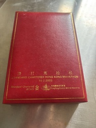 渣打香港馬拉松 2003 紀念銅製牌